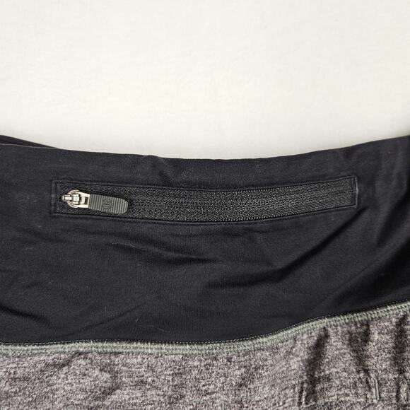 Lululemon Run Times Short II 4" Womens Size 10 Black Gray First Release W7AK9S - Picture 8 of 12
